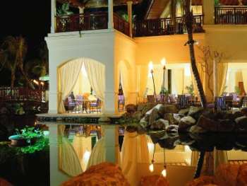 Luxury Holidays from an independent travel agency  committed to customer service, providing luxury holidays for the discerning traveller to worldwide destinations.